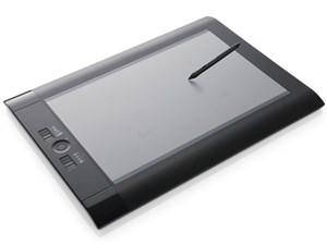 Intuos4 Extra Large PTK-1240/K0　通常配送商品 商品画像1：バリュー・ショッピング