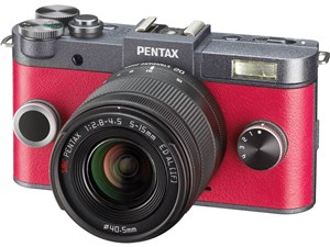 PENTAX Q-S1 ダブルズームキット [ガンメタル×カーマインレッド]　通常配送商品 商品画像1：バリュー・ショッピング