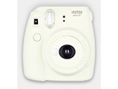 インスタントカメラ instax mini 8+ (チェキ8プラス) バニラ　純正ショルダーストラップ付 商品画像1：アキバ倉庫