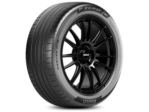 P ZERO E 235/40R19 96W XL RUNFORWARD ELECT