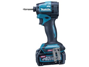 TD005GRDX 青 充電式インパクトドライバ (バッテリ×2本、充電器、ケース付) 商品画像1：アキバ流通Kaago店