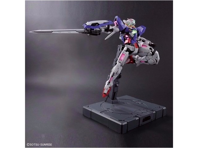 PG 1/60 ガンダムエクシア (LIGHTING MODEL) PG 1/60 ガンダムエクシア (LIGHTING MODEL)｜バンダイ ホビーサイト