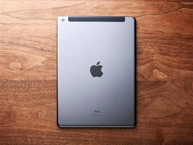 iPad 10.2インチ 第7世代 Wi-Fi 32GB 2019年秋モデル MW742J/A 