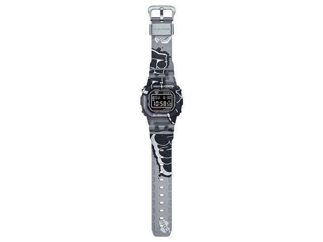 カシオ【国内正規品】CASIO G-SHOCK デジタル腕時計 DW-5000SS-1JR