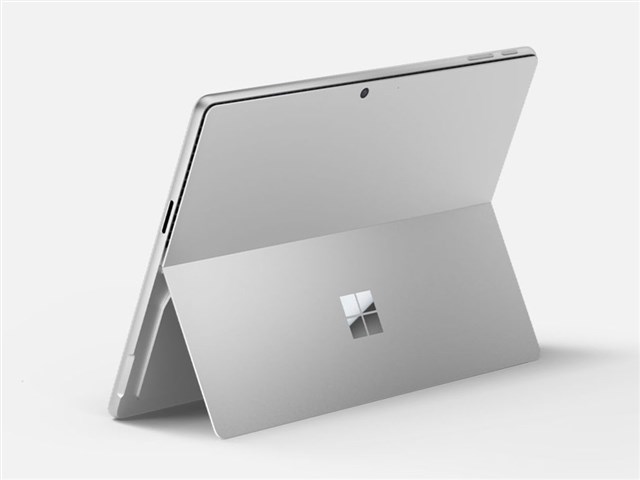 Surface Pro 第11世代 ZID-00011 [プラチナ]の通販なら: insert [Kaago 